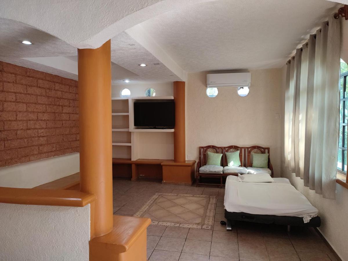 Hotel Ashly Acapulco Exterior photo